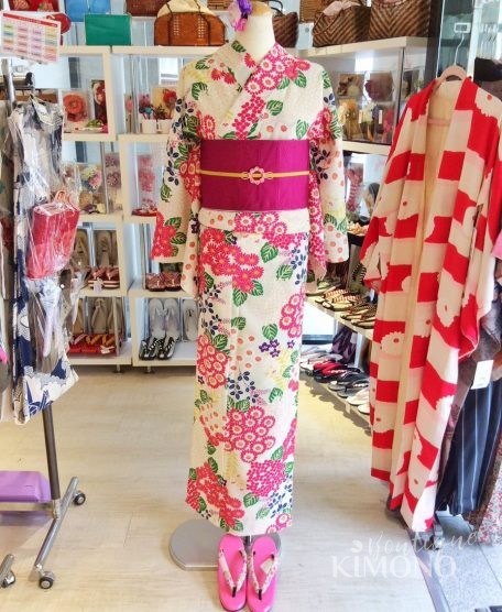Состояние винтажного кимоно